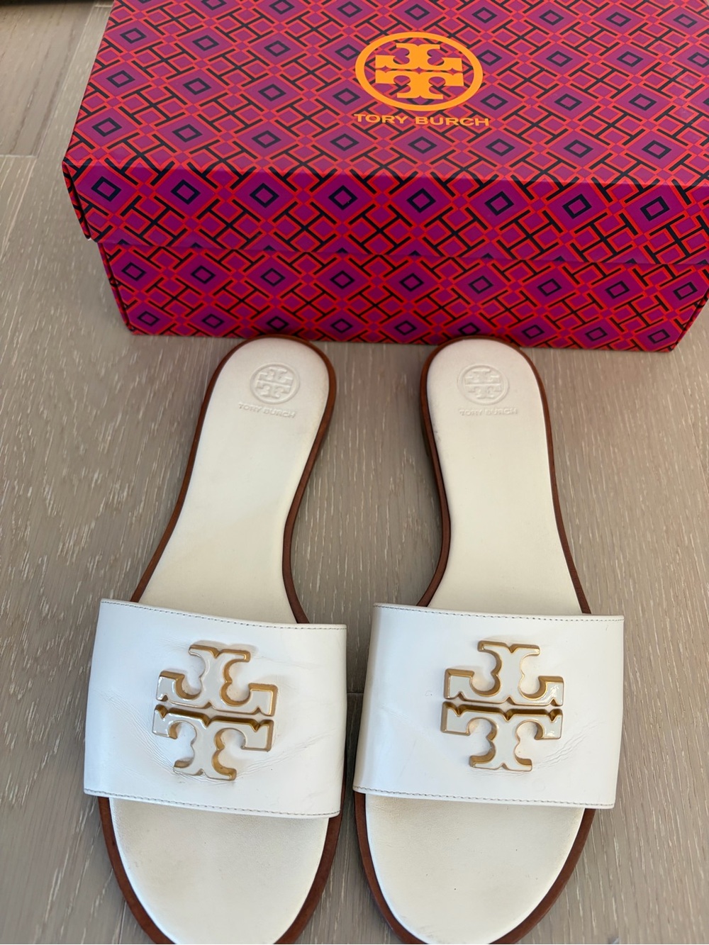 Tory Burch White Leather Slide Sandals with Gold Logo